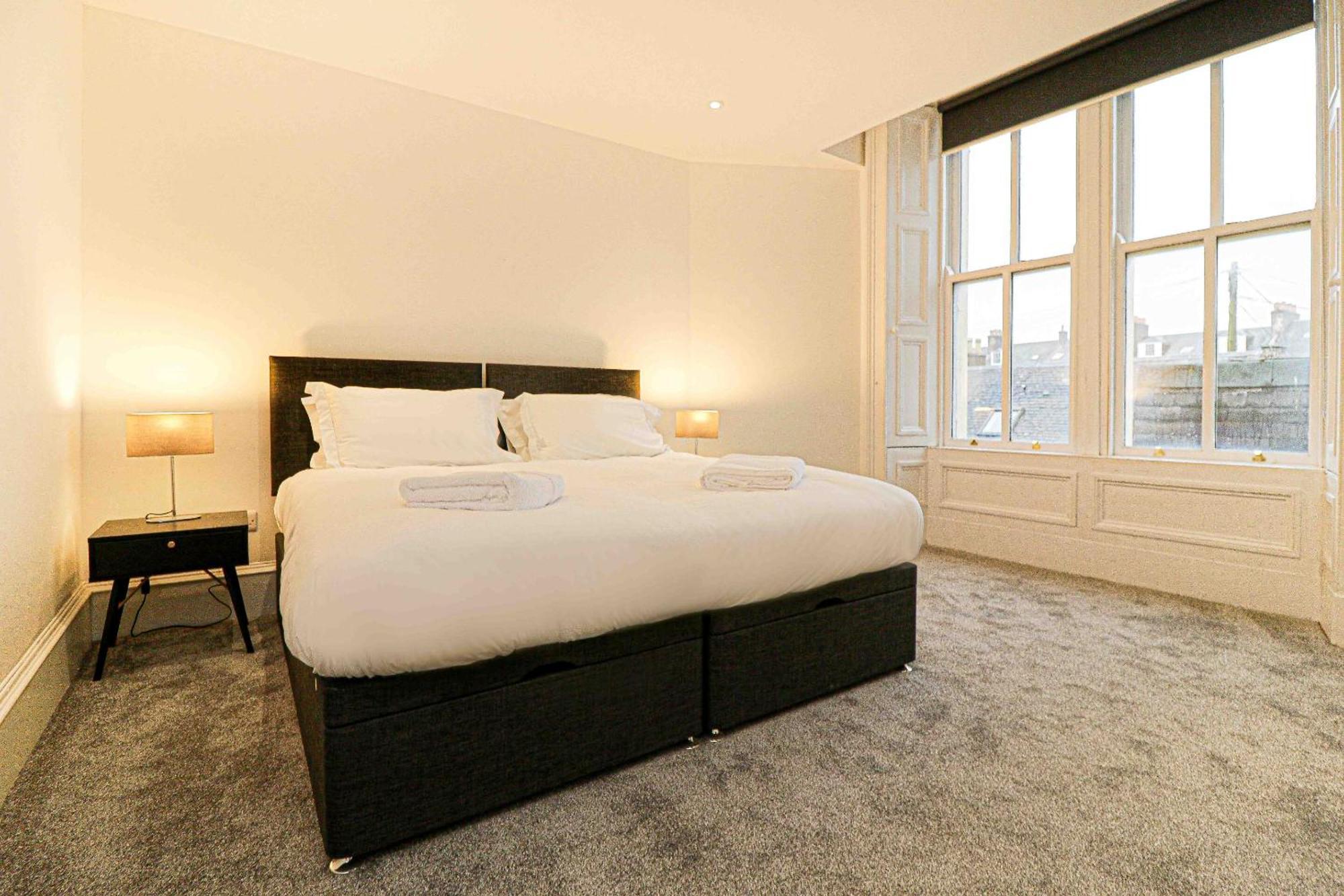Beachwalk Apartments By Nova Suites Ayr Exteriér fotografie